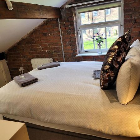 Carlisle Central, Cute Studio Appt, The Cupboard المظهر الخارجي الصورة