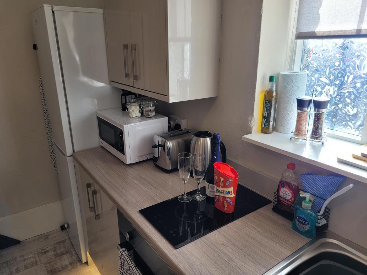 Carlisle Central, Cute Studio Appt, The Cupboard المظهر الخارجي الصورة