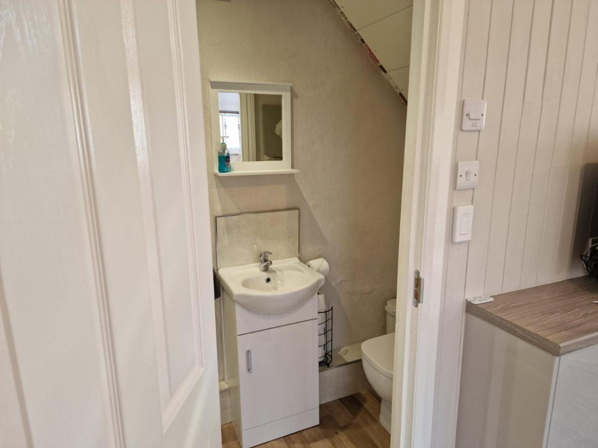 Carlisle Central, Cute Studio Appt, The Cupboard المظهر الخارجي الصورة
