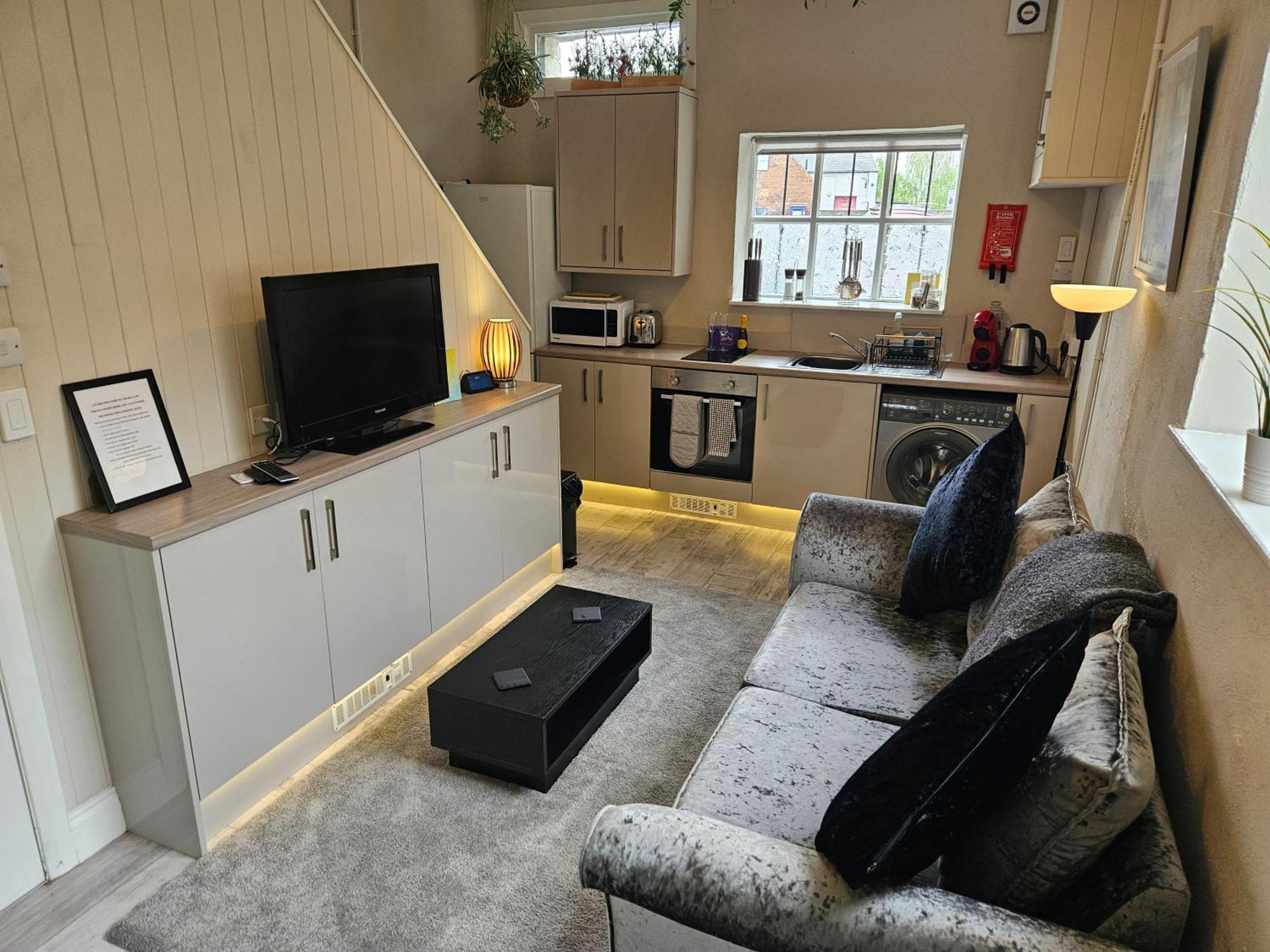 Carlisle Central, Cute Studio Appt, The Cupboard المظهر الخارجي الصورة
